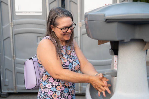 Portable Toilet Options We Offer in Crosbyton, TX